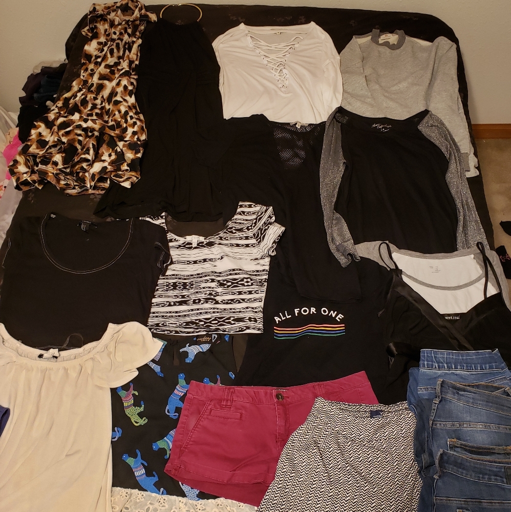 HUGE CLOTHING BUNDLE!! 2-3 DAY SALE!!!